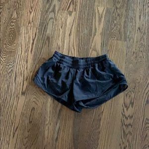 2.5 inch hotty hot shorts